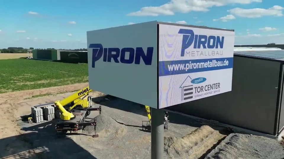 Vorschaubild: Rundflug um die LED-Wall in Kleve